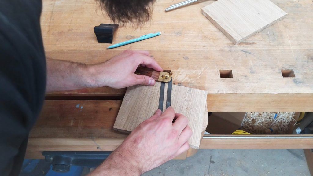 Fast and easy Dovetails on the table saw BauWoodworks